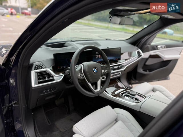 Синий БМВ Х5, объемом двигателя 3 л и пробегом 5 тыс. км за 79000 $, фото 85 на Automoto.ua