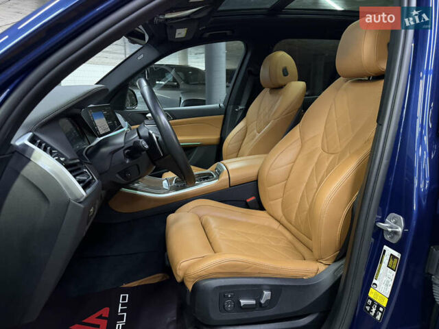 Синий БМВ Х5, объемом двигателя 3 л и пробегом 46 тыс. км за 66500 $, фото 18 на Automoto.ua