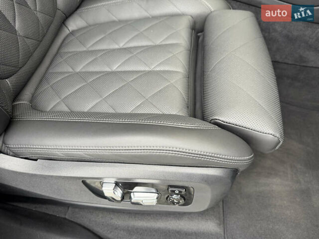 Синій БМВ Х5, об'ємом двигуна 4.4 л та пробігом 49 тис. км за 105 $, фото 95 на Automoto.ua