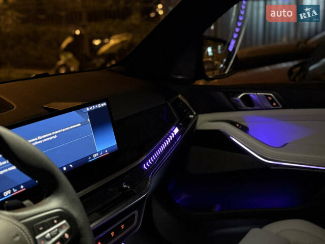 Синий БМВ Х5, объемом двигателя 3 л и пробегом 5 тыс. км за 79000 $, фото 59 на Automoto.ua