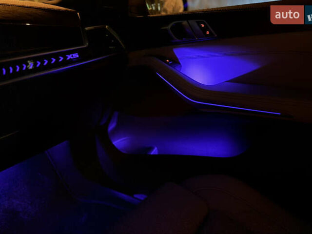 Синий БМВ Х5, объемом двигателя 3 л и пробегом 5 тыс. км за 79000 $, фото 32 на Automoto.ua
