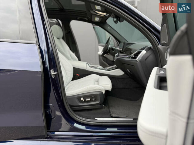 Синий БМВ Х5, объемом двигателя 3 л и пробегом 5 тыс. км за 79000 $, фото 52 на Automoto.ua