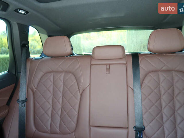 Синий БМВ Х5, объемом двигателя 3 л и пробегом 53 тыс. км за 92000 $, фото 31 на Automoto.ua