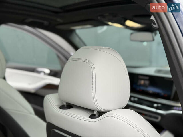 Синий БМВ Х5, объемом двигателя 3 л и пробегом 5 тыс. км за 79000 $, фото 46 на Automoto.ua