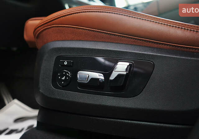 Синій БМВ Х5, об'ємом двигуна 4.4 л та пробігом 6 тис. км за 112999 $, фото 46 на Automoto.ua