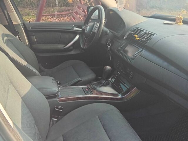 Зелений БМВ Х5, об'ємом двигуна 3 л та пробігом 225 тис. км за 8000 $, фото 7 на Automoto.ua