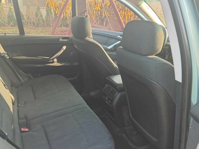 Зелений БМВ Х5, об'ємом двигуна 3 л та пробігом 225 тис. км за 8000 $, фото 9 на Automoto.ua