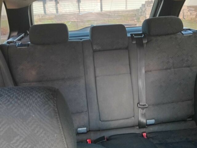 Зелений БМВ Х5, об'ємом двигуна 3 л та пробігом 225 тис. км за 8000 $, фото 6 на Automoto.ua