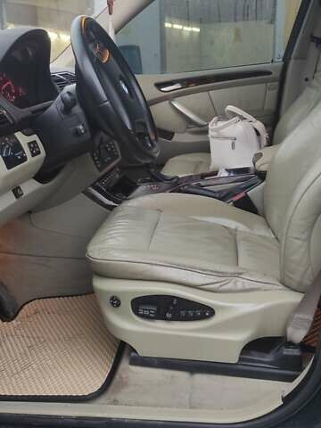 Зеленый БМВ Х5, объемом двигателя 4.4 л и пробегом 235 тыс. км за 6700 $, фото 12 на Automoto.ua