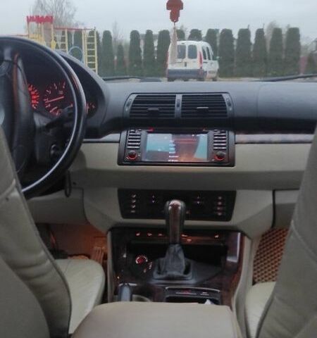 Зелений БМВ Х5, об'ємом двигуна 4.4 л та пробігом 230 тис. км за 6700 $, фото 7 на Automoto.ua