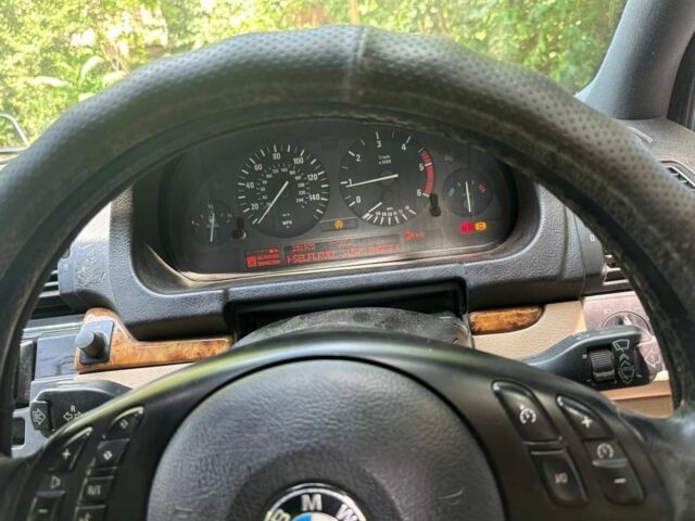 Зеленый БМВ Х5, объемом двигателя 3 л и пробегом 300 тыс. км за 4000 $, фото 7 на Automoto.ua