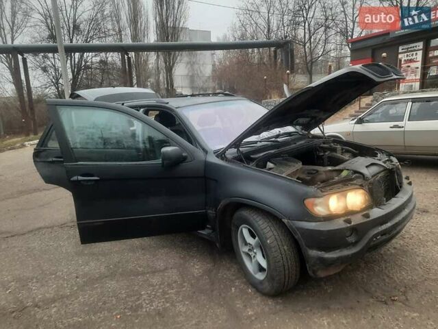Зеленый БМВ Х5, объемом двигателя 3 л и пробегом 318 тыс. км за 3777 $, фото 18 на Automoto.ua