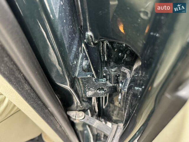 БМВ Х5 2002 в Тернополе на Automoto.ua Зеленый БМВ Х5, объемом двигателя 4.4 л и пробегом 269 тыс. км за 6599 $, фото 48 на Automoto.ua