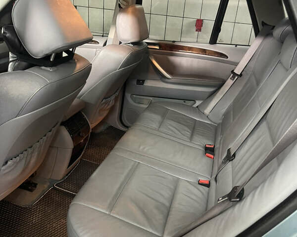 Зелений БМВ Х5, об'ємом двигуна 3 л та пробігом 500 тис. км за 8100 $, фото 9 на Automoto.ua