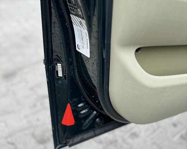 БМВ Х5 2002 в Тернополе на Automoto.ua Зеленый БМВ Х5, объемом двигателя 4.4 л и пробегом 269 тыс. км за 6599 $, фото 51 на Automoto.ua