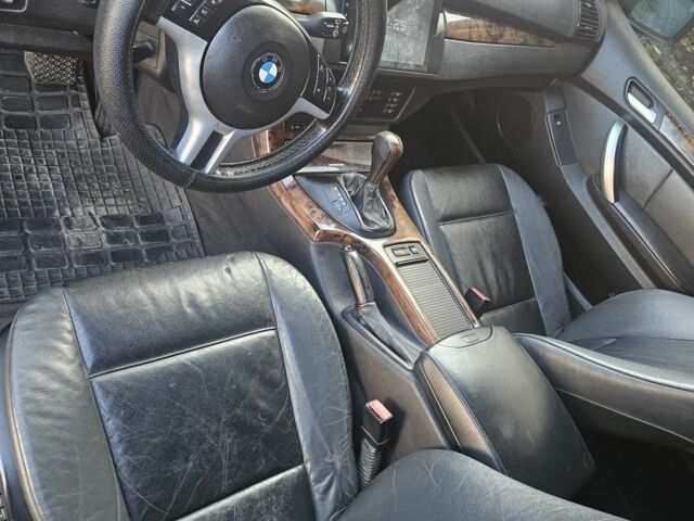 Зеленый БМВ Х5, объемом двигателя 3 л и пробегом 307 тыс. км за 4700 $, фото 5 на Automoto.ua