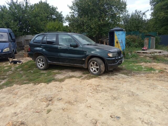 Зелений БМВ Х5, об'ємом двигуна 4 л та пробігом 350 тис. км за 2800 $, фото 1 на Automoto.ua