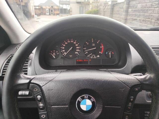 Зеленый БМВ Х5, объемом двигателя 3 л и пробегом 267 тыс. км за 4539 $, фото 13 на Automoto.ua