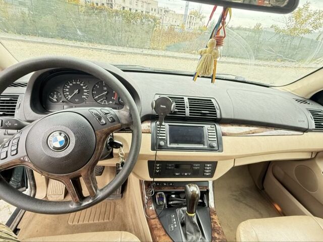 Зелений БМВ Х5, об'ємом двигуна 3 л та пробігом 400 тис. км за 5200 $, фото 9 на Automoto.ua