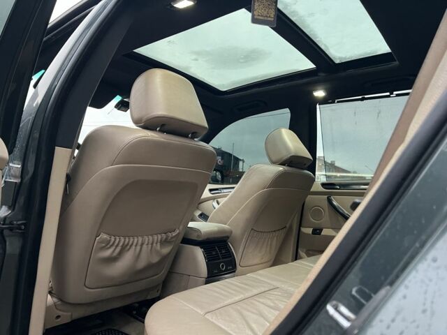 Зеленый БМВ Х5, объемом двигателя 3 л и пробегом 300 тыс. км за 4400 $, фото 4 на Automoto.ua