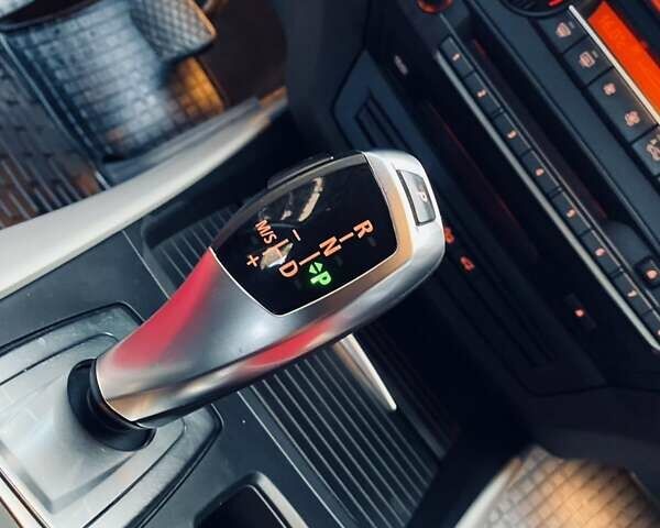 Зеленый БМВ Х5, объемом двигателя 2.99 л и пробегом 260 тыс. км за 14000 $, фото 10 на Automoto.ua