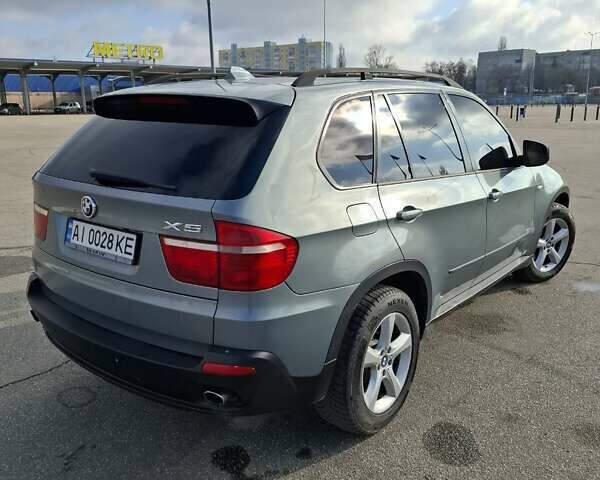 Зеленый БМВ Х5, объемом двигателя 3 л и пробегом 246 тыс. км за 11000 $, фото 3 на Automoto.ua