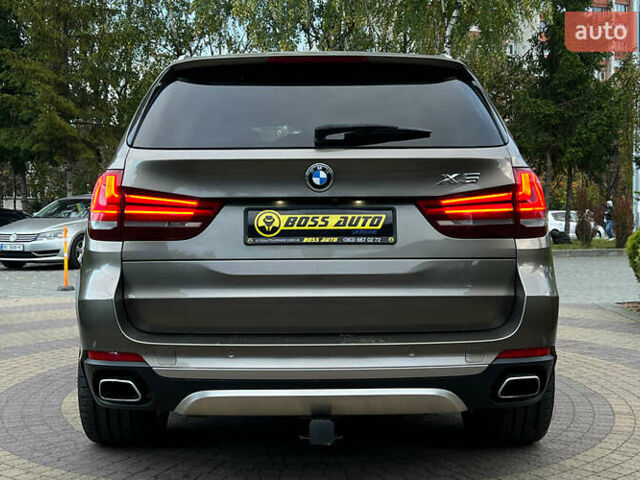 Зеленый БМВ Х5, объемом двигателя 2.98 л и пробегом 153 тыс. км за 38750 $, фото 5 на Automoto.ua