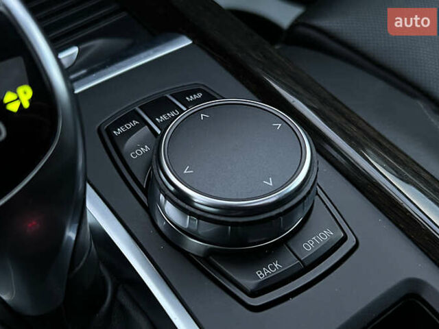 Зеленый БМВ Х5, объемом двигателя 2.98 л и пробегом 153 тыс. км за 38750 $, фото 17 на Automoto.ua