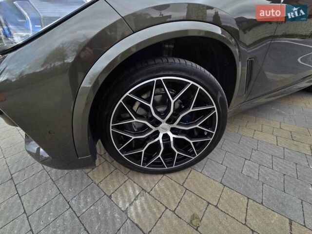 Зелений БМВ Х5, об'ємом двигуна 3 л та пробігом 45 тис. км за 59555 $, фото 13 на Automoto.ua