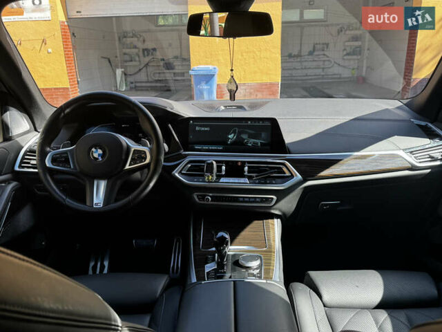 Зеленый БМВ Х5, объемом двигателя 3 л и пробегом 26 тыс. км за 64000 $, фото 1 на Automoto.ua