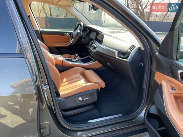 Зеленый БМВ Х5, объемом двигателя 3 л и пробегом 110 тыс. км за 70500 $, фото 16 на Automoto.ua