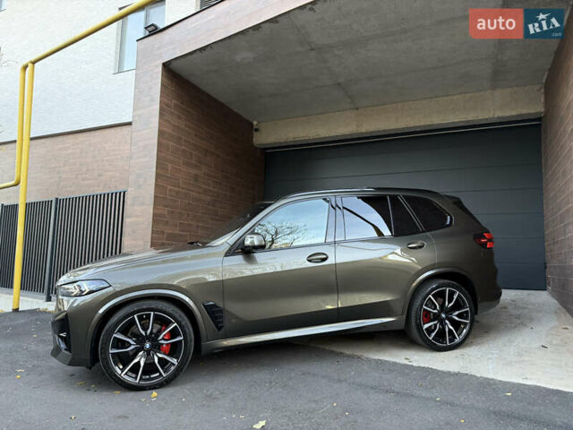 Зеленый БМВ Х5, объемом двигателя 3 л и пробегом 23 тыс. км за 84500 $, фото 5 на Automoto.ua