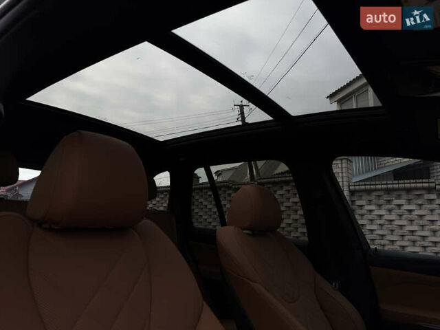 Зеленый БМВ Х5, объемом двигателя 3 л и пробегом 28 тыс. км за 85000 $, фото 65 на Automoto.ua