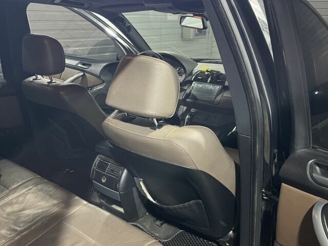 Оранжевый БМВ Х5, объемом двигателя 3 л и пробегом 380 тыс. км за 8300 $, фото 5 на Automoto.ua