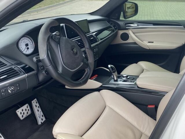 Білий БМВ Х6 М, об'ємом двигуна 4.4 л та пробігом 125 тис. км за 17900 $, фото 4 на Automoto.ua