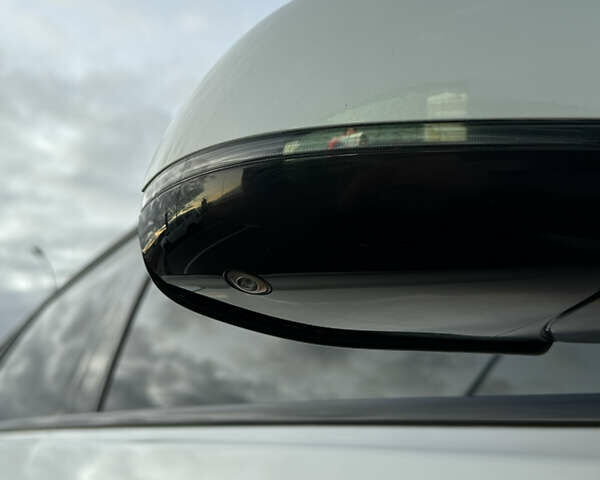 Белый БМВ Х6 М, объемом двигателя 4.39 л и пробегом 157 тыс. км за 35800 $, фото 5 на Automoto.ua