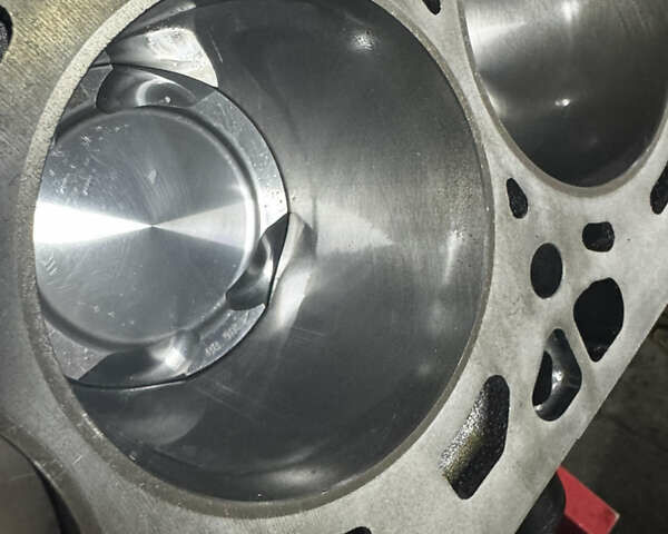 Белый БМВ Х6 М, объемом двигателя 4.39 л и пробегом 124 тыс. км за 35900 $, фото 18 на Automoto.ua