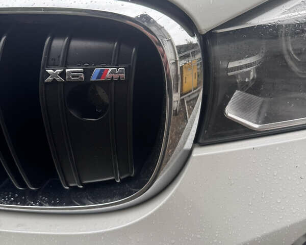 Белый БМВ Х6 М, объемом двигателя 4.39 л и пробегом 124 тыс. км за 35900 $, фото 10 на Automoto.ua