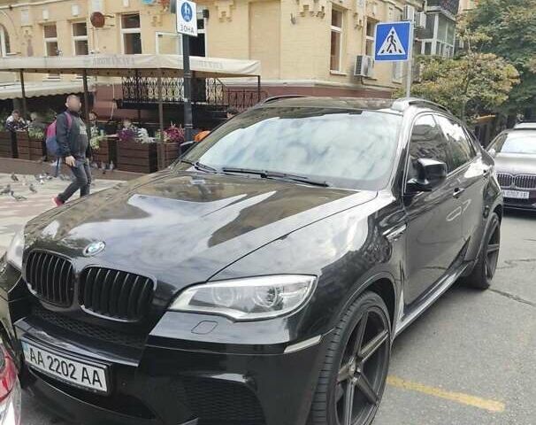 Черный БМВ Х6 М, объемом двигателя 4.4 л и пробегом 104 тыс. км за 25000 $, фото 2 на Automoto.ua
