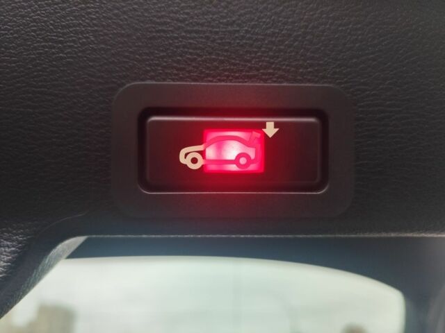 Чорний БМВ Х6 М, об'ємом двигуна 4.4 л та пробігом 183 тис. км за 22000 $, фото 22 на Automoto.ua