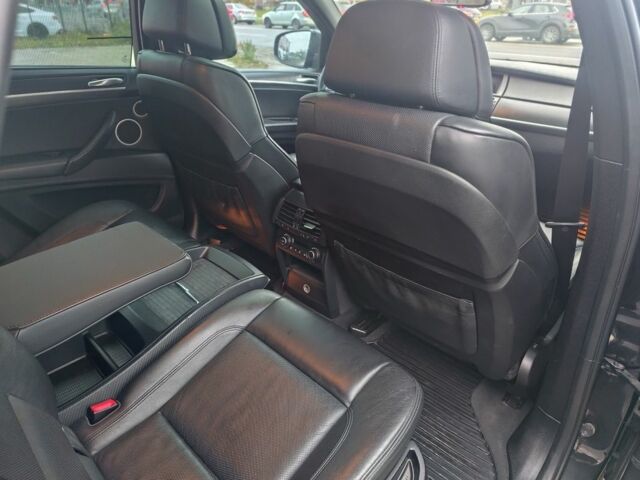 Чорний БМВ Х6 М, об'ємом двигуна 4.4 л та пробігом 183 тис. км за 22000 $, фото 13 на Automoto.ua