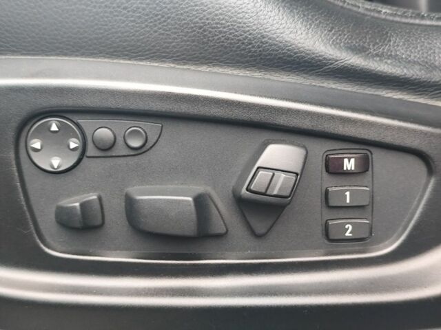 Чорний БМВ Х6 М, об'ємом двигуна 4.4 л та пробігом 183 тис. км за 22000 $, фото 19 на Automoto.ua