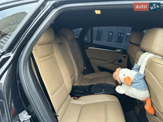 Чорний БМВ Х6 М, об'ємом двигуна 4.39 л та пробігом 156 тис. км за 16900 $, фото 21 на Automoto.ua