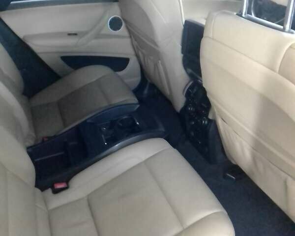 Черный БМВ Х6 М, объемом двигателя 4.4 л и пробегом 112 тыс. км за 21000 $, фото 7 на Automoto.ua