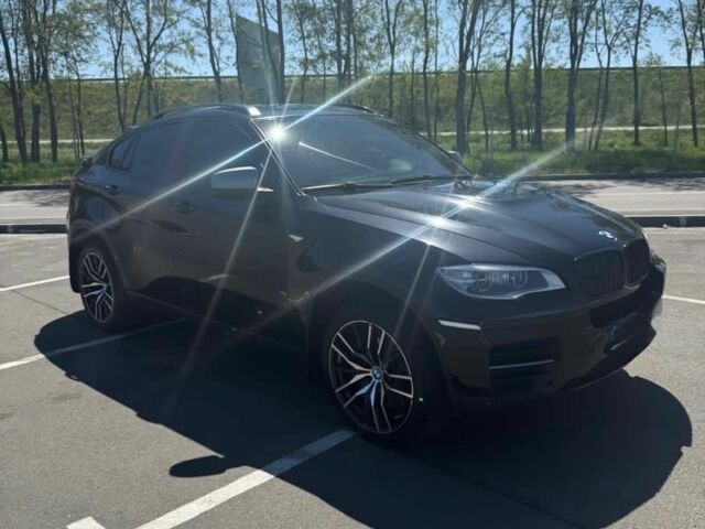 Чорний БМВ Х6 М, об'ємом двигуна 0 л та пробігом 204 тис. км за 23000 $, фото 14 на Automoto.ua
