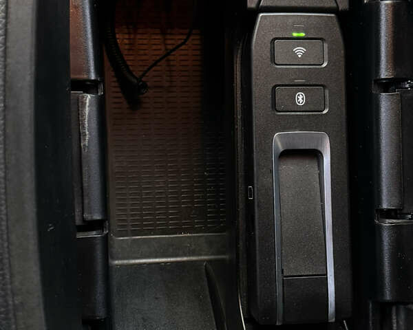 Черный БМВ Х6 М, объемом двигателя 4.39 л и пробегом 180 тыс. км за 29999 $, фото 18 на Automoto.ua