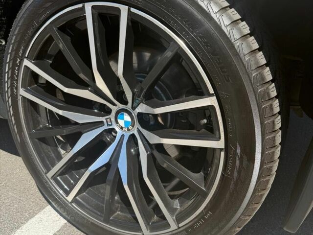 Чорний БМВ Х6 М, об'ємом двигуна 0 л та пробігом 204 тис. км за 23000 $, фото 16 на Automoto.ua