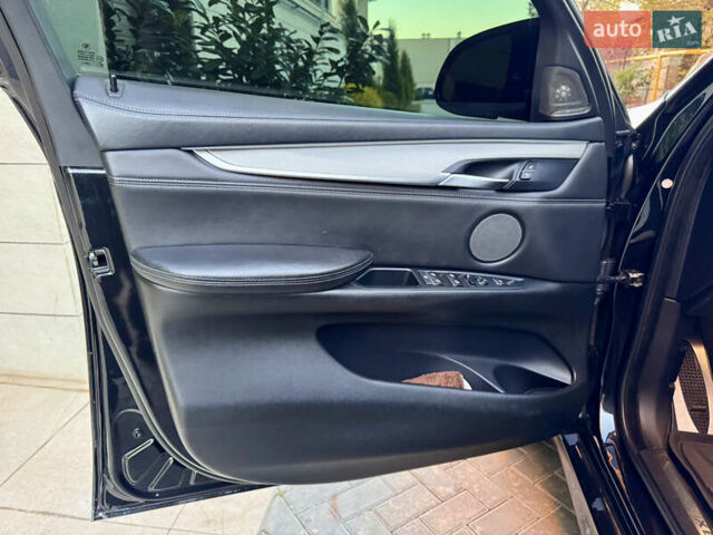 Чорний БМВ Х6 М, об'ємом двигуна 4.39 л та пробігом 131 тис. км за 39999 $, фото 71 на Automoto.ua