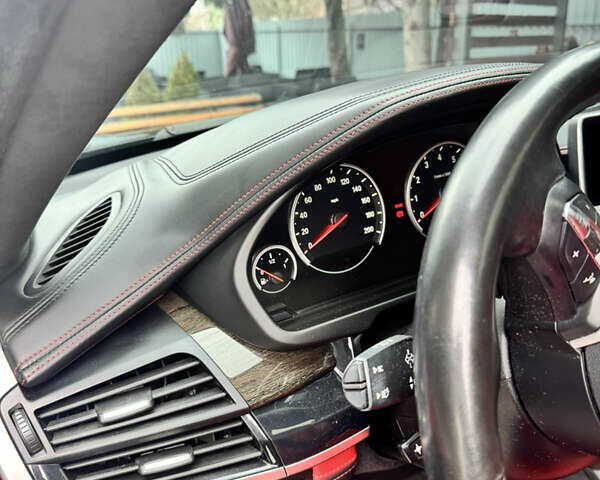 Черный БМВ Х6 М, объемом двигателя 4.39 л и пробегом 120 тыс. км за 42000 $, фото 9 на Automoto.ua