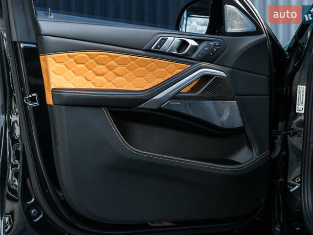 Черный БМВ Х6 М, объемом двигателя 4.39 л и пробегом 50 тыс. км за 122000 $, фото 27 на Automoto.ua